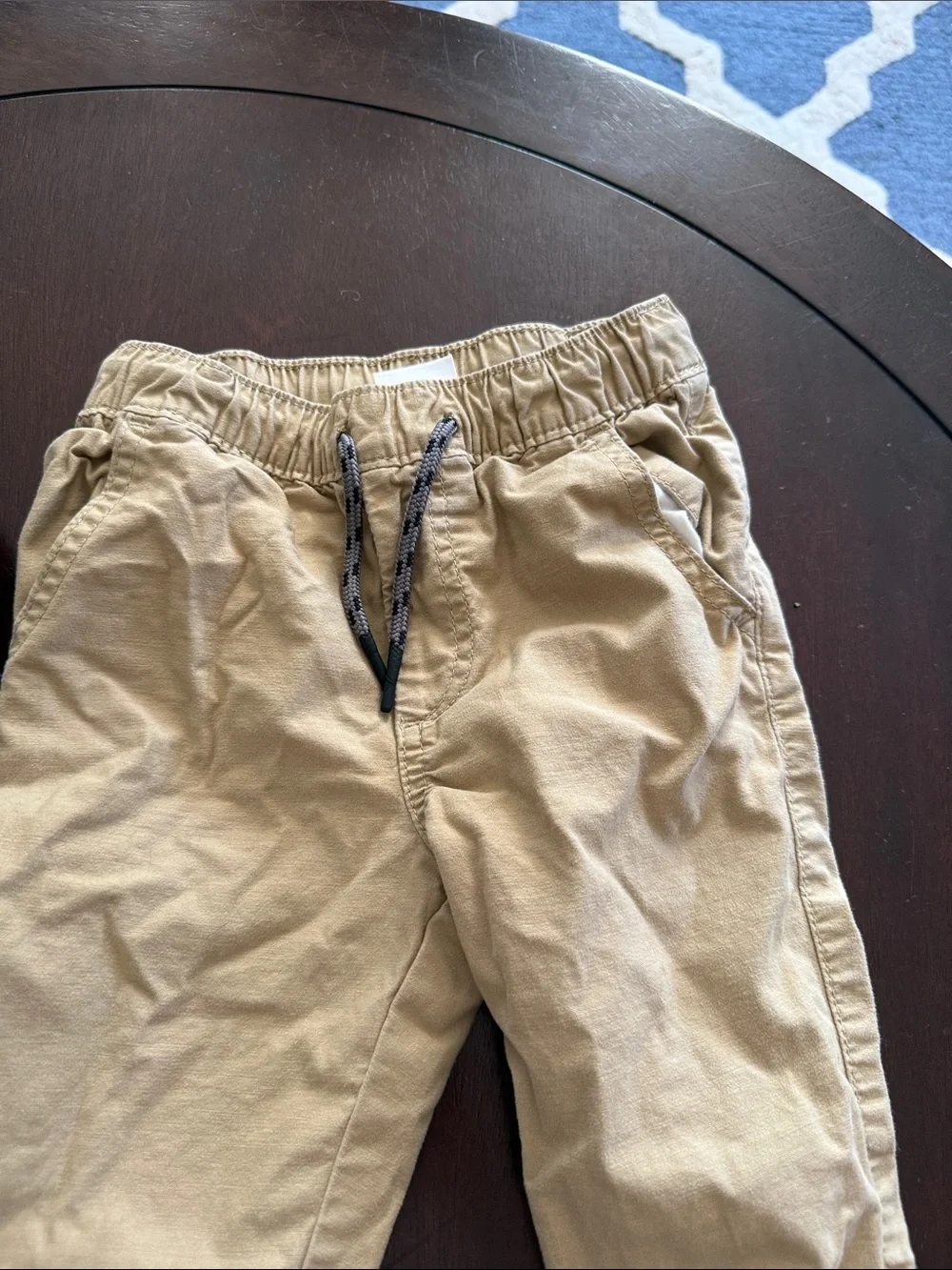 GAP Kids Jogger Pants in Navy & Khaki